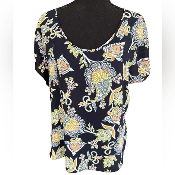 Ann Taylor LOFT Women's black Paisley Floral Mixed Media Tee, size S - Picture 1 of 5